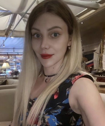 Софа, 22